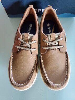 Boy's Walking Shoes